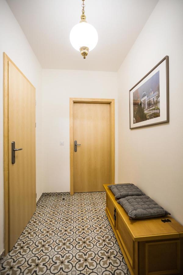 Apartman Karlovarska 玛丽亚温泉 外观 照片