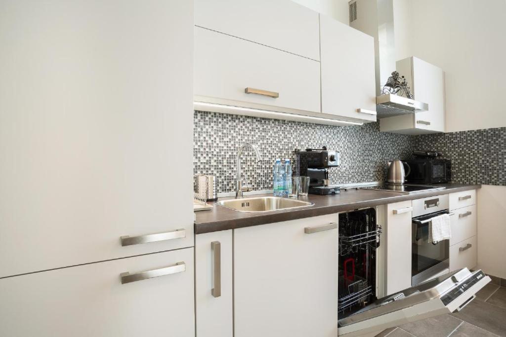 Apartman Karlovarska 玛丽亚温泉 外观 照片